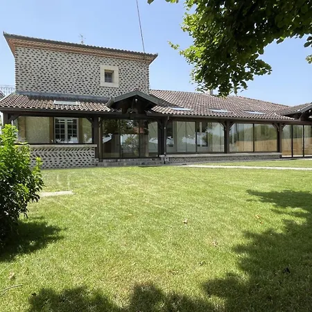 Samatha Lasclaveries