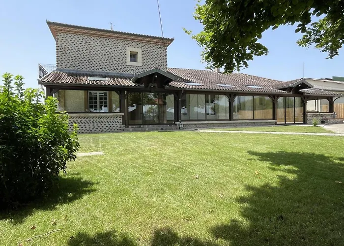 Samatha Lasclaveries