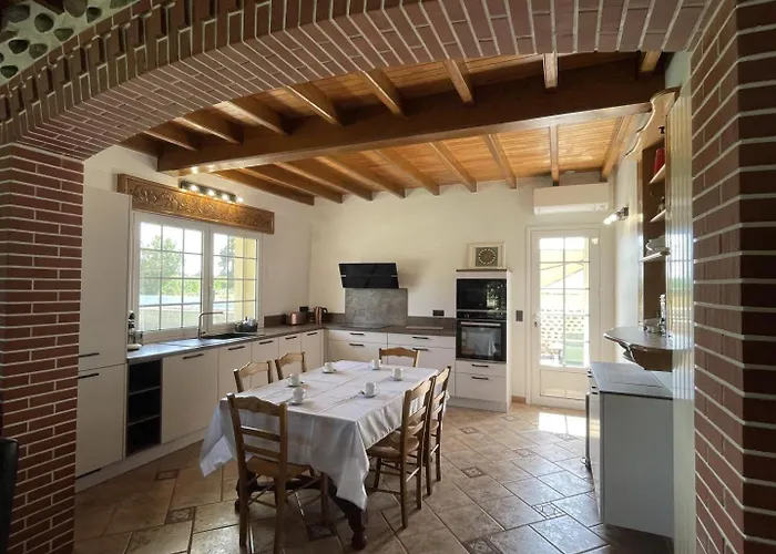 Samatha Σπίτι διακοπών Lasclaveries