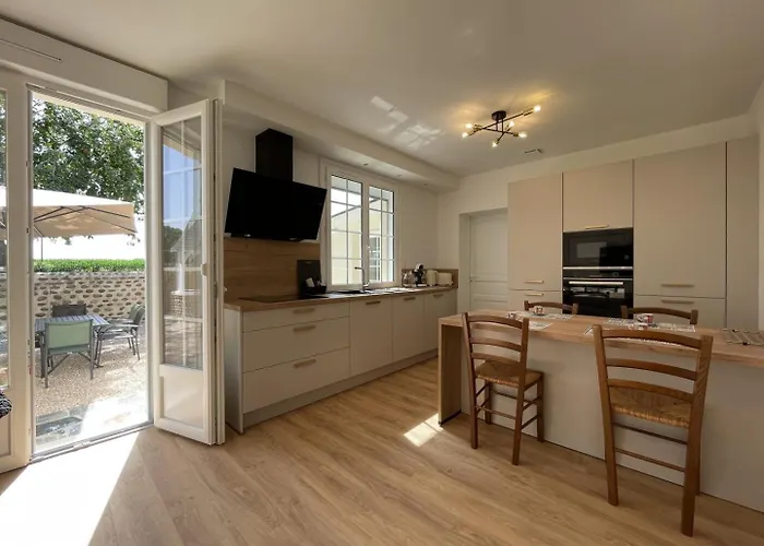 Σπίτι διακοπών Samatha Lasclaveries