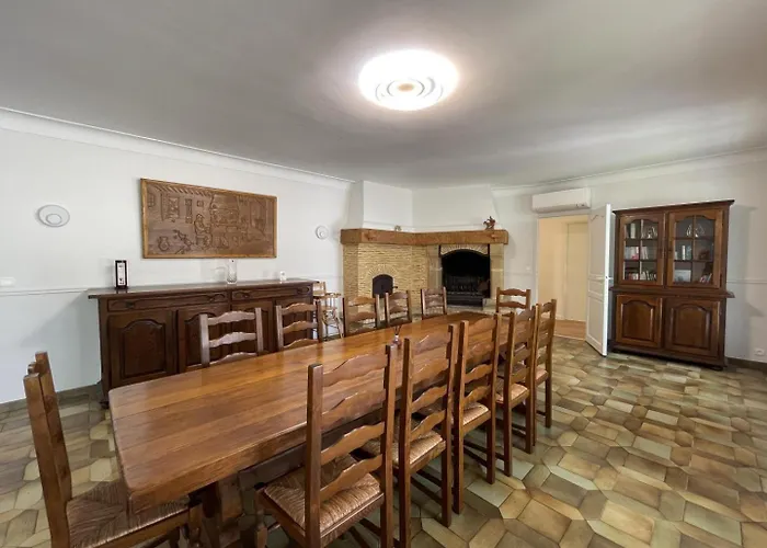 Samatha Lasclaveries