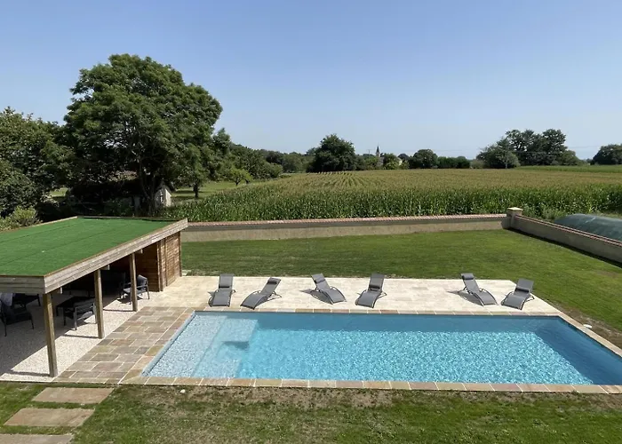 Σπίτι διακοπών Samatha Lasclaveries